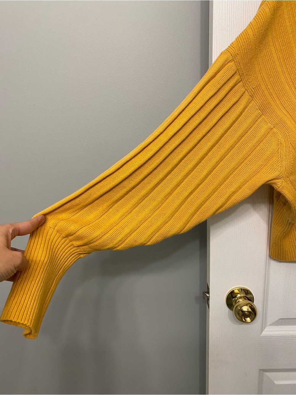 Aritzia Wilfred Icalma Sweater Marino Wool Cotton Mustard Yellow Ribbed Size M - Picture 7 of 11